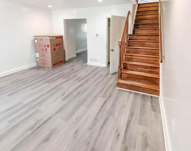 433 Grovethorn Road - Photo Thumbnail 15
