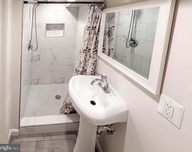 433 Grovethorn Road - Photo Thumbnail 24
