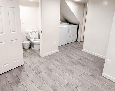 433 Grovethorn Road - Photo Thumbnail 17