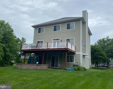 17 Hidden Cove Court - Photo Thumbnail 3