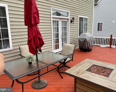 17 Hidden Cove Court - Photo Thumbnail 7