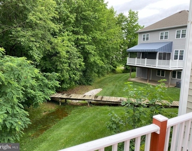 17 Hidden Cove Court - Photo Thumbnail 4