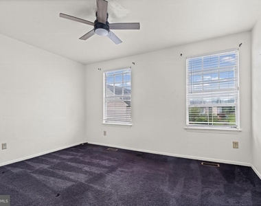 6957 Rockfield Road - Photo Thumbnail 7