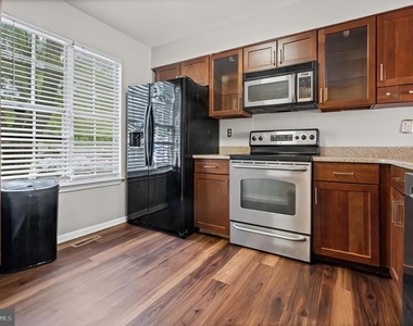 6957 Rockfield Road - Photo Thumbnail 1