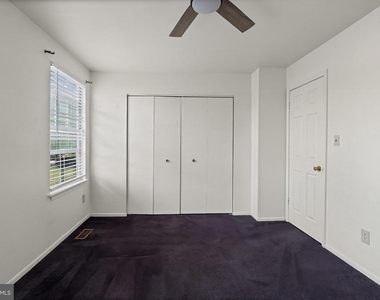 6957 Rockfield Road - Photo Thumbnail 9