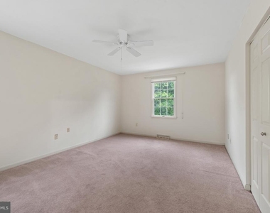 2001 Vista Lane - Photo Thumbnail 13