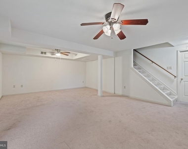 2001 Vista Lane - Photo Thumbnail 25