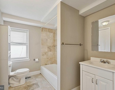 249 S Chester Street - Photo Thumbnail 8