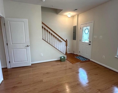 7343 Old Calvary Road - Photo Thumbnail 5