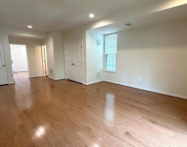 7343 Old Calvary Road - Photo Thumbnail 7