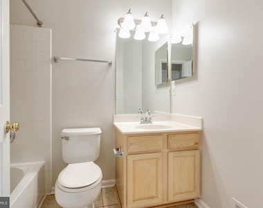 8125 Gray Stone Lane - Photo Thumbnail 29