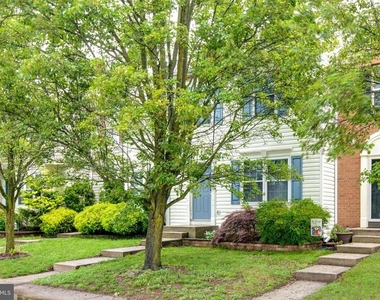 8125 Gray Stone Lane - Photo Thumbnail 2