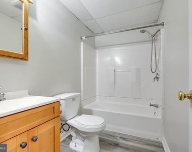 8125 Gray Stone Lane - Photo Thumbnail 36