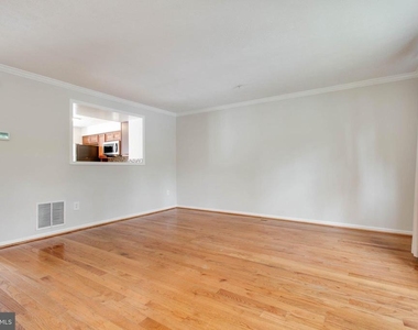8125 Gray Stone Lane - Photo Thumbnail 8