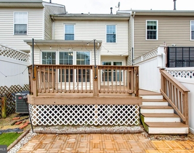 8125 Gray Stone Lane - Photo Thumbnail 41