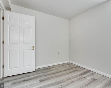8125 Gray Stone Lane - Photo Thumbnail 39
