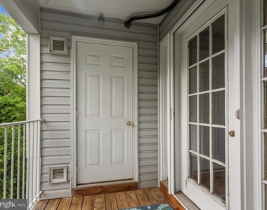 2002 Phillips Terrace - Photo Thumbnail 28