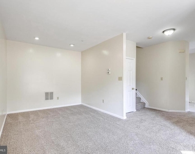 2018 Cooper Point Court - Photo Thumbnail 8