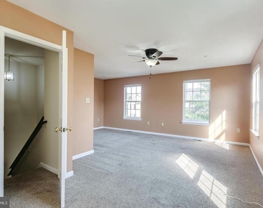2018 Cooper Point Court - Photo Thumbnail 12