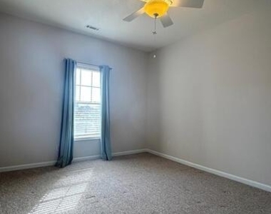 17059 S Brandt Street - Photo Thumbnail 7
