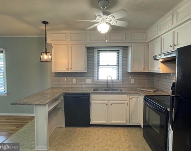 34515 Bushnell Court - Photo Thumbnail 1