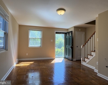 54 Madison Drive - Photo Thumbnail 3