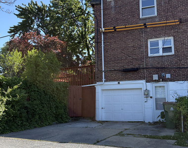 54 Madison Drive - Photo Thumbnail 31