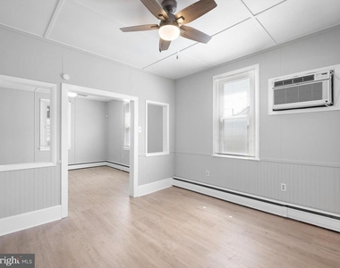 114 Baldt Ave - Photo Thumbnail 4