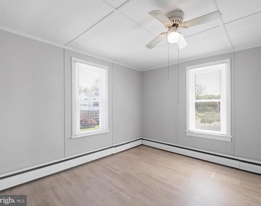 114 Baldt Ave - Photo Thumbnail 12