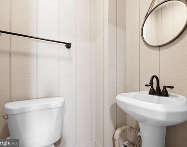 114 Baldt Ave - Photo Thumbnail 14