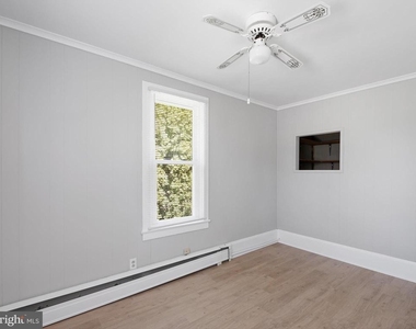 114 Baldt Ave - Photo Thumbnail 11