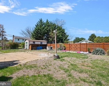 114 Baldt Ave - Photo Thumbnail 19