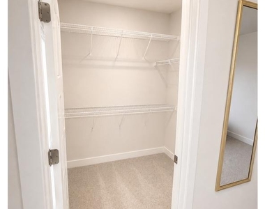 805 Llanelli Drive - Photo Thumbnail 29