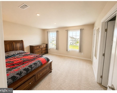 805 Llanelli Drive - Photo Thumbnail 28