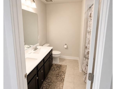 805 Llanelli Drive - Photo Thumbnail 37