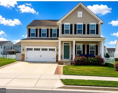 805 Llanelli Drive - Photo Thumbnail 1