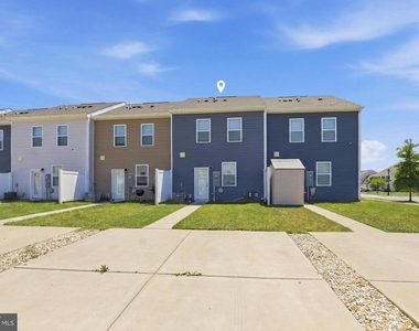 521 Ridgely Boulevard - Photo Thumbnail 24