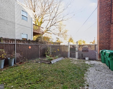 1010 G Street Ne - Photo Thumbnail 12