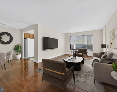 1010 G Street Ne - Photo Thumbnail 3