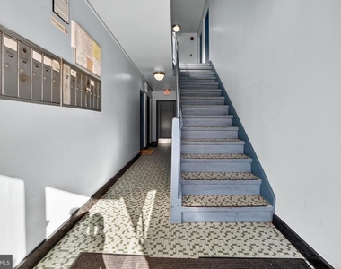 1010 G Street Ne - Photo Thumbnail 11