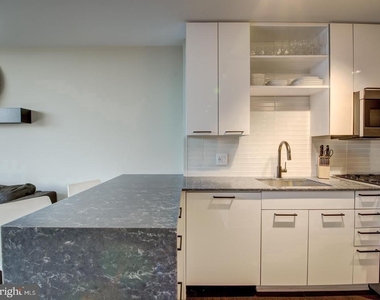 70 N Street Se - Photo Thumbnail 8