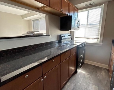 705 Brandywine Street Se - Photo Thumbnail 12