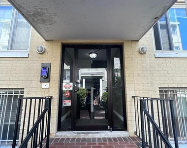 705 Brandywine Street Se - Photo Thumbnail 1