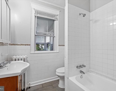 4605 Georgia Avenue Nw - Photo Thumbnail 8