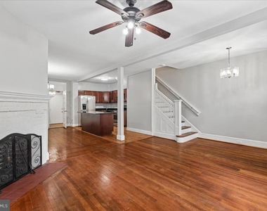 4605 Georgia Avenue Nw - Photo Thumbnail 3
