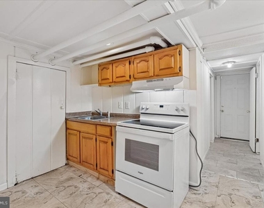 4605 Georgia Avenue Nw - Photo Thumbnail 19