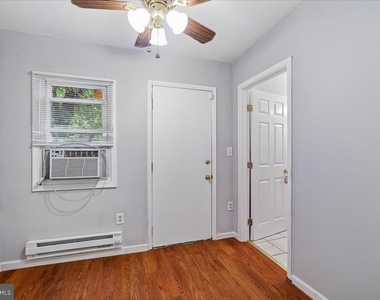 4605 Georgia Avenue Nw - Photo Thumbnail 5