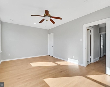 727 Otis Place Nw - Photo Thumbnail 15