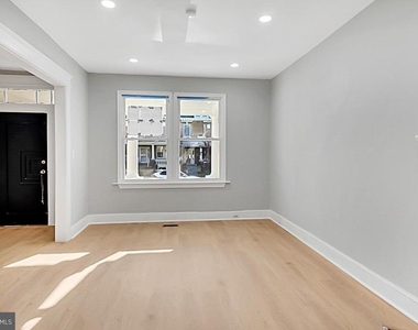 727 Otis Place Nw - Photo Thumbnail 25