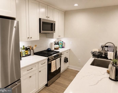 20 T Street Nw - Photo Thumbnail 4